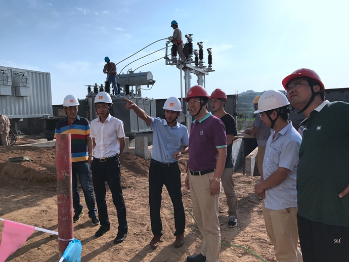 華潤電力控股有限公司中西大區副總經理李曙光至成蜀電力河南偃師項目場地檢查指導工作
