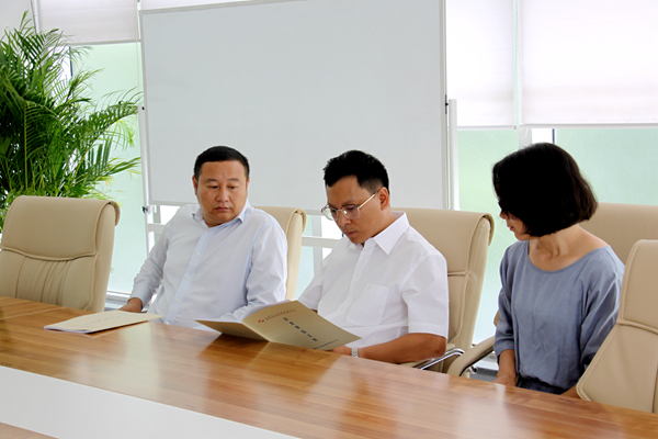 中鐵四局領導蒞臨成蜀電力集團指導交流