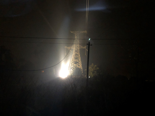500kV山彭二線地線搶險順利完成