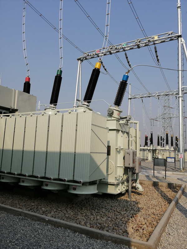 華潤新能源河南安陽永和250MW風電項目220kV升壓站建安工程順利受電、并網成功