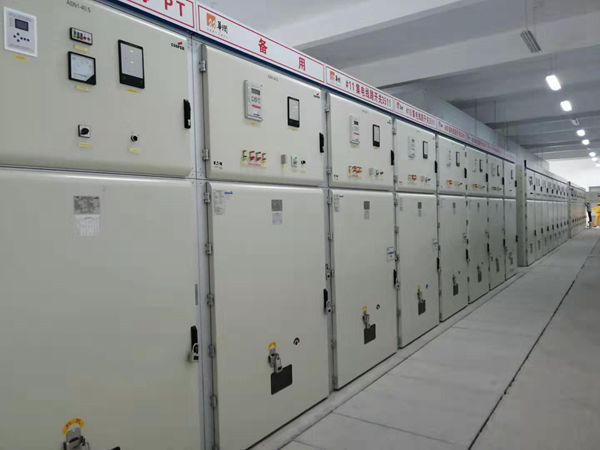華潤新能源河南安陽永和250MW風電項目220kV升壓站建安工程順利受電、并網成功
