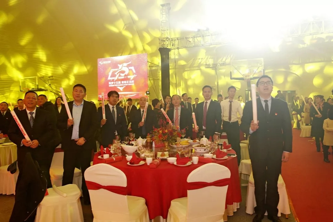 筑夢十五載 青春正當時 — 回首建國70周年暨成蜀電力集團15周年慶典
